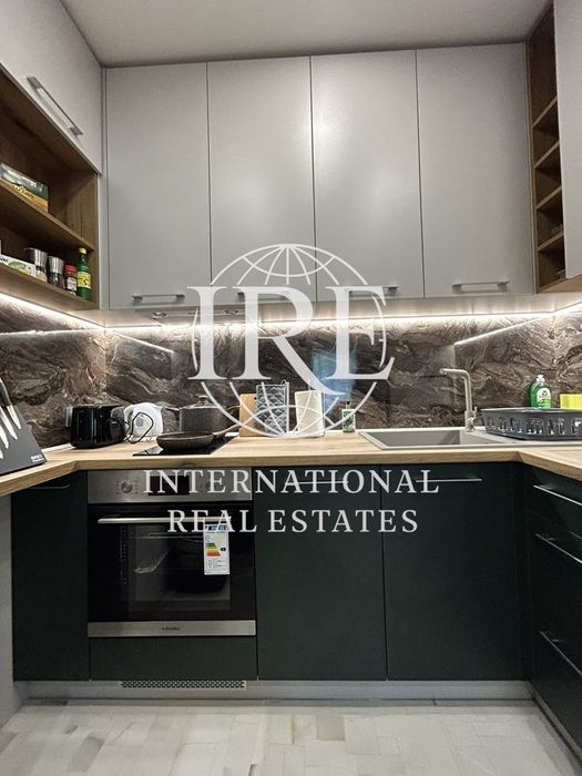 3-стаен в Варна-Идеален център площ 105 цена 450000