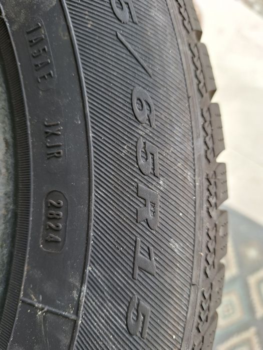 Cauciucuri iarna195/65 R15