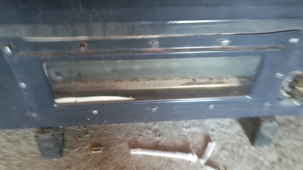 Cuptor încălzire captusita cu cărămidă samota pe lemne sau gaz.