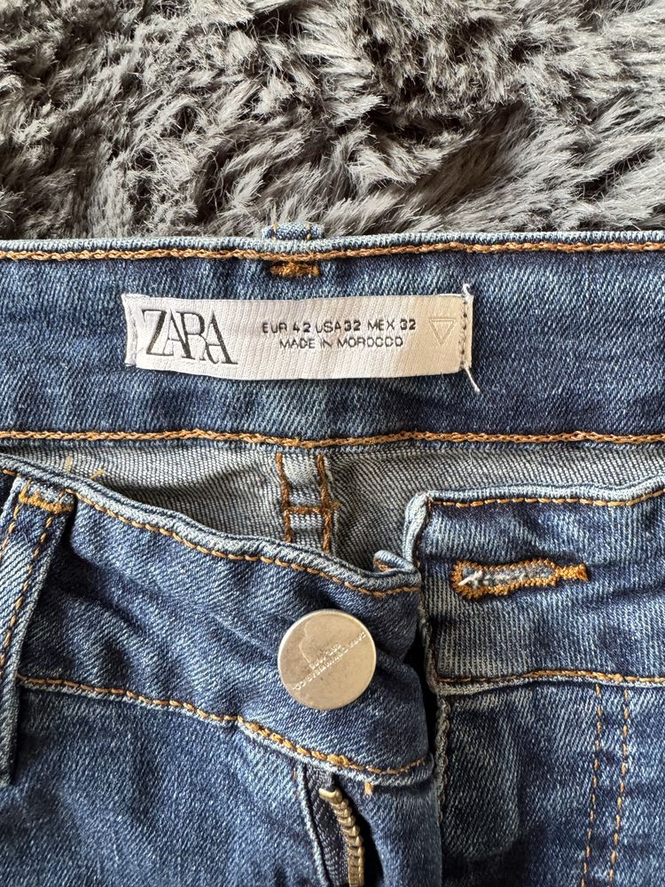 Мъжки дънки Zara