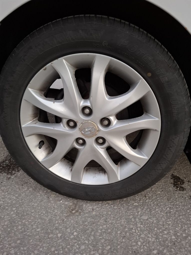 Hyundai i30 2011 На части