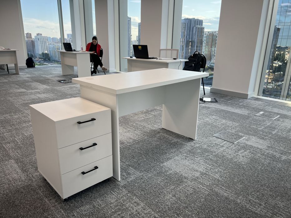 Столы , Шкафы, Тумбы , Стеллажи на заказ для офиса Астана