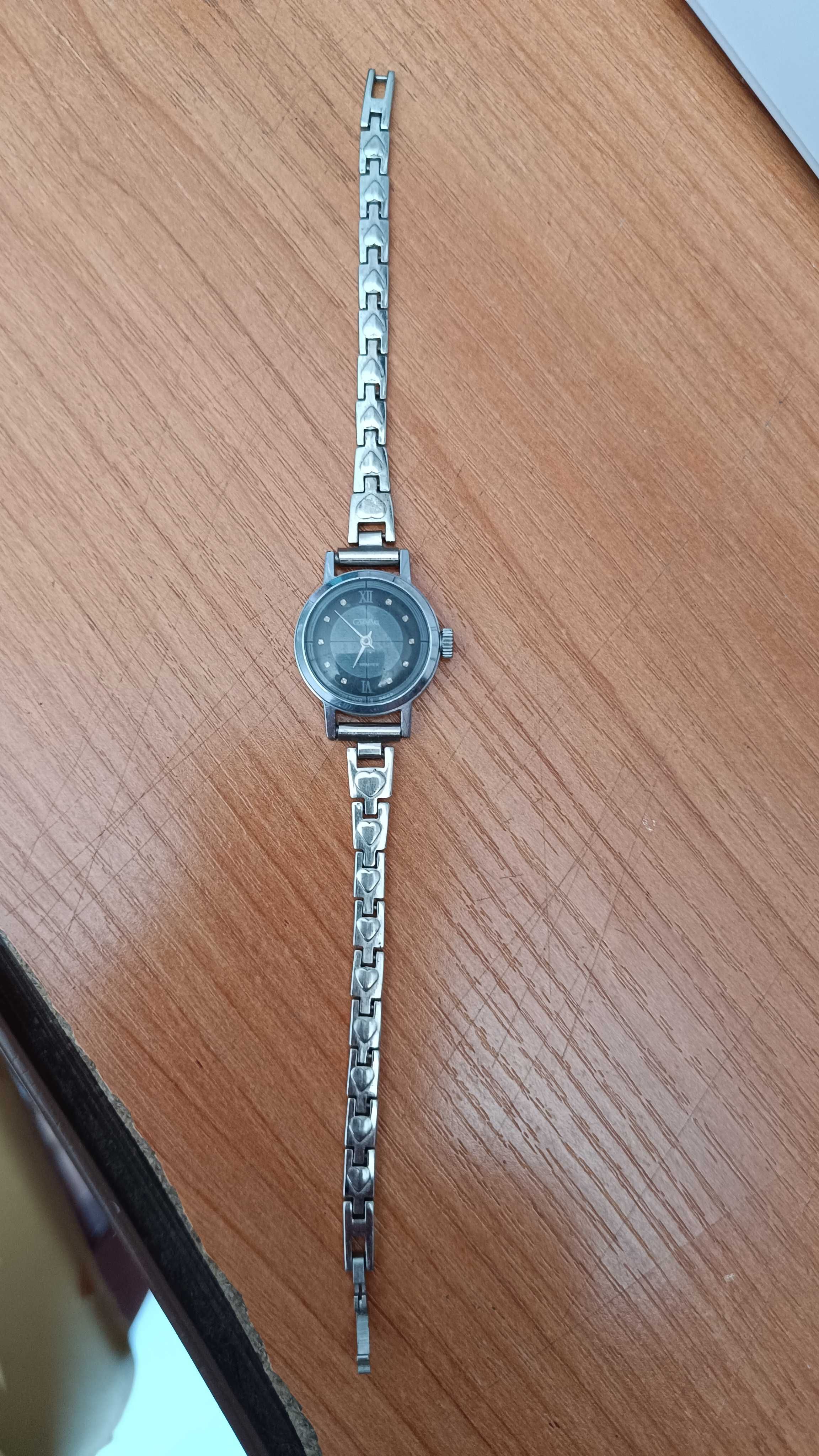 Женские часы Слава СССР