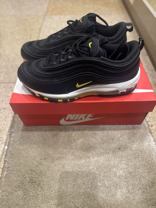 Продавам маратонки  Nike