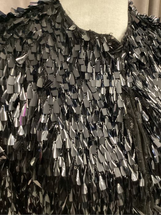 Zara бляскав джемпър