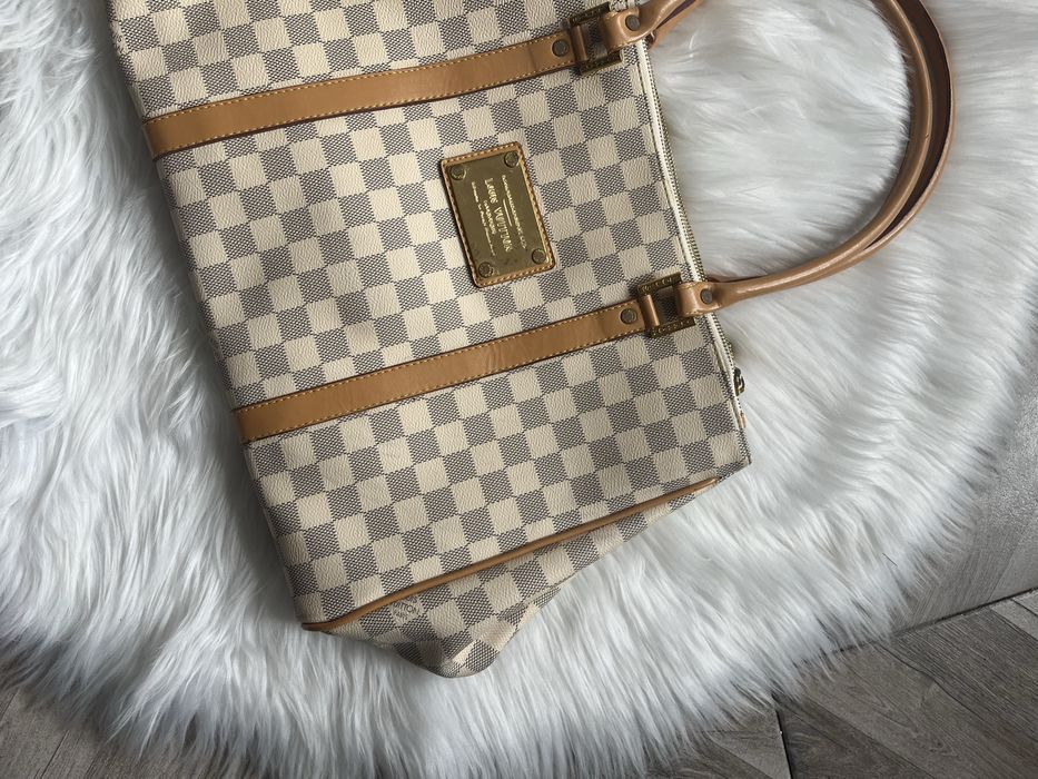 Geanta de  urmar dama