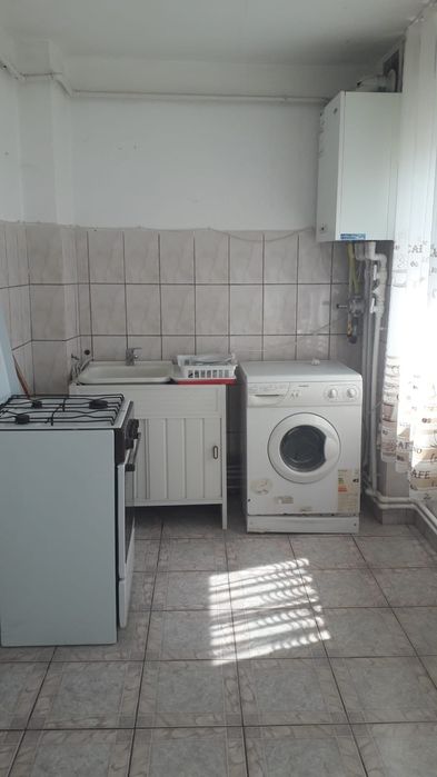 Targu Jiu Nord Strada Zambilelor 1 camera 40000 euro