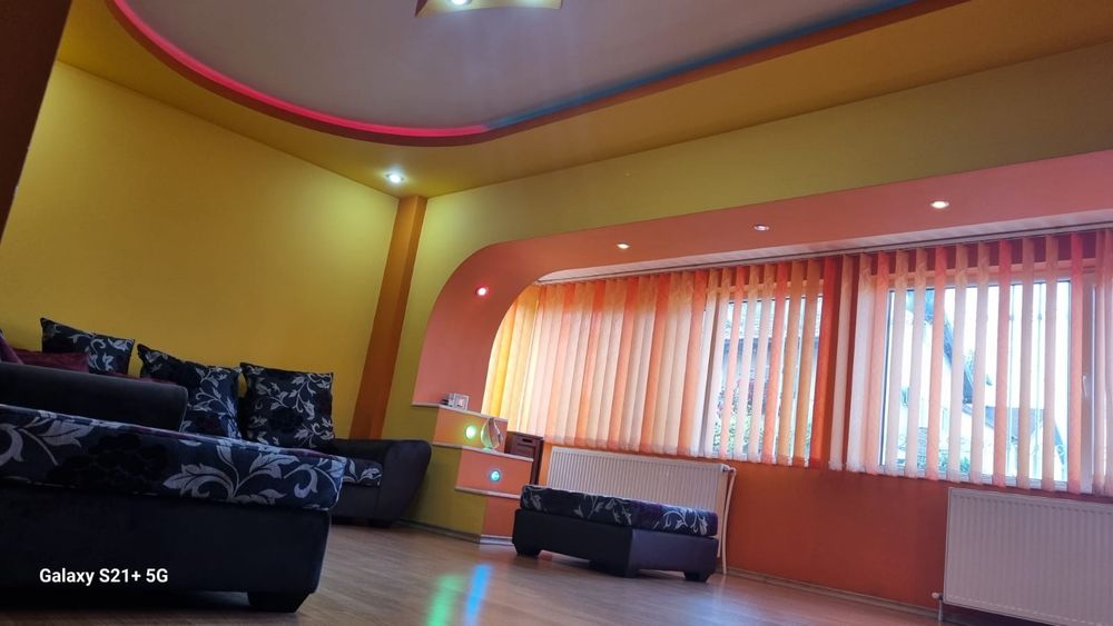 Vând/schimb apartament 3 camere