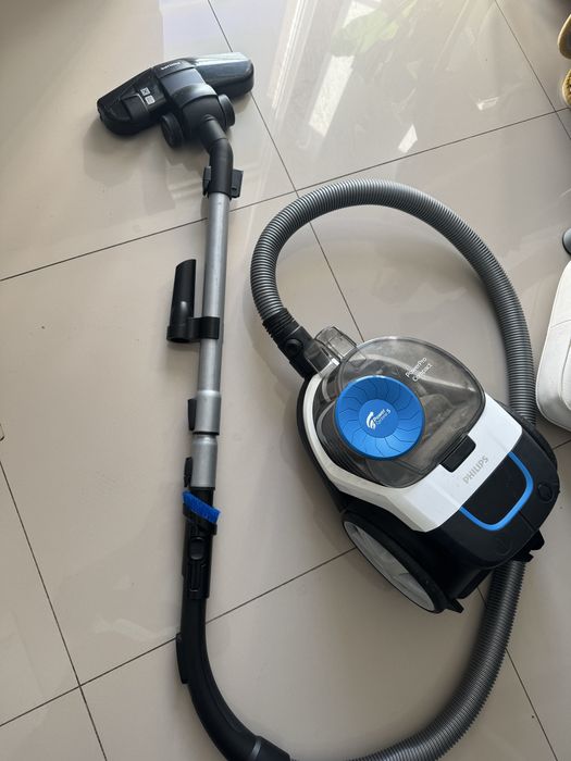 Aspirator Philips POWER Cyclone 5 in stare perfecta de functionare com
