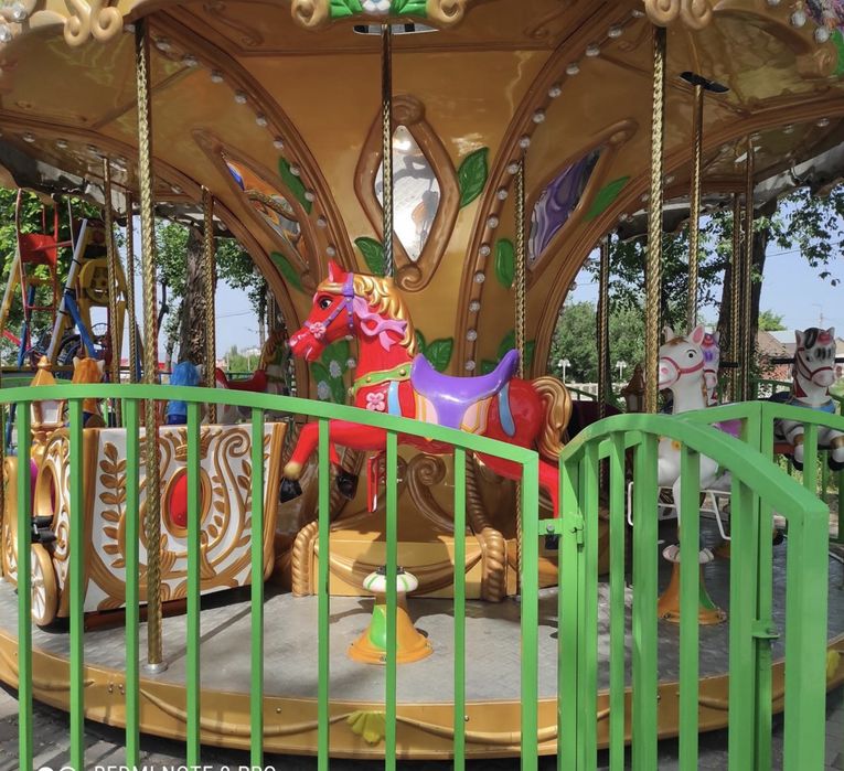 Аттракцион - Карусель «Лошадки»