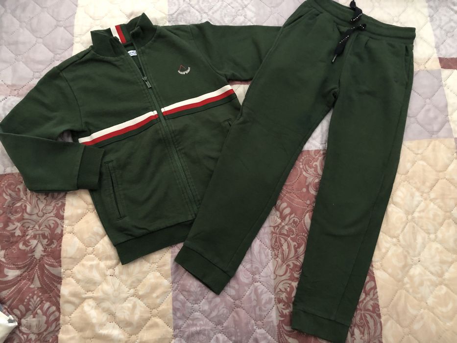 Дрехи за момче 6-7г (122 см) лека вата - комплекти, суичъри, долнище