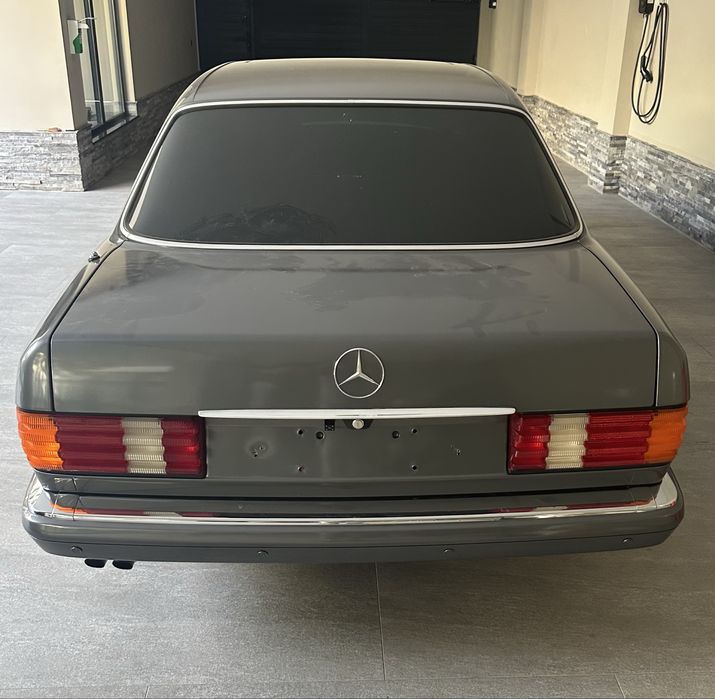 Mercedes Benz w126 560 SEL
