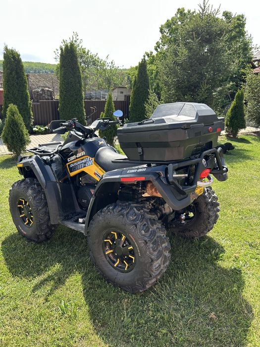 Can Am Outlander 800R
