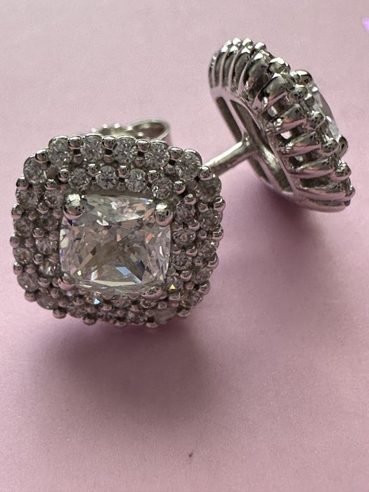 Cercei AUR alb 14K 2.93g de la Teilor cu certificat asociat