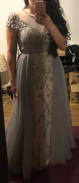 Rochie deosebita, model unic (achiziționată din Dubai)