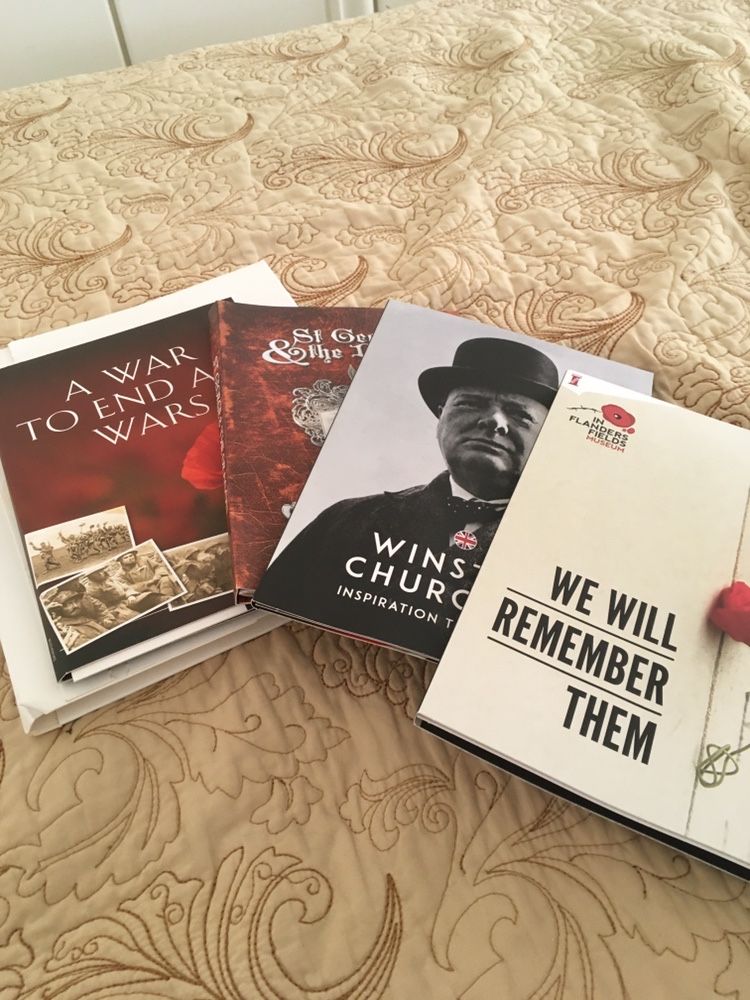 2 Monede comemorative placate cu aur Winston Churchill