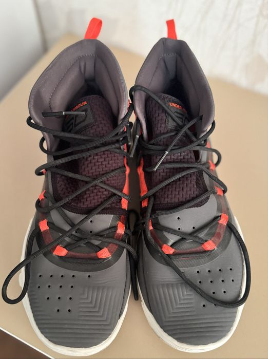 Кроссовки Under Armour