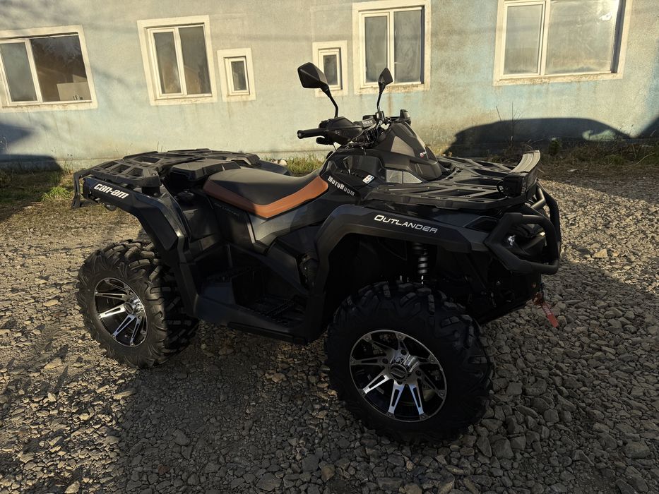 Can am  1000R limited