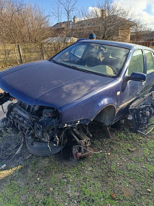 Vând piese de golf4