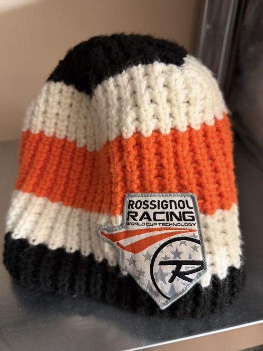 Ски каска, очила и шапка