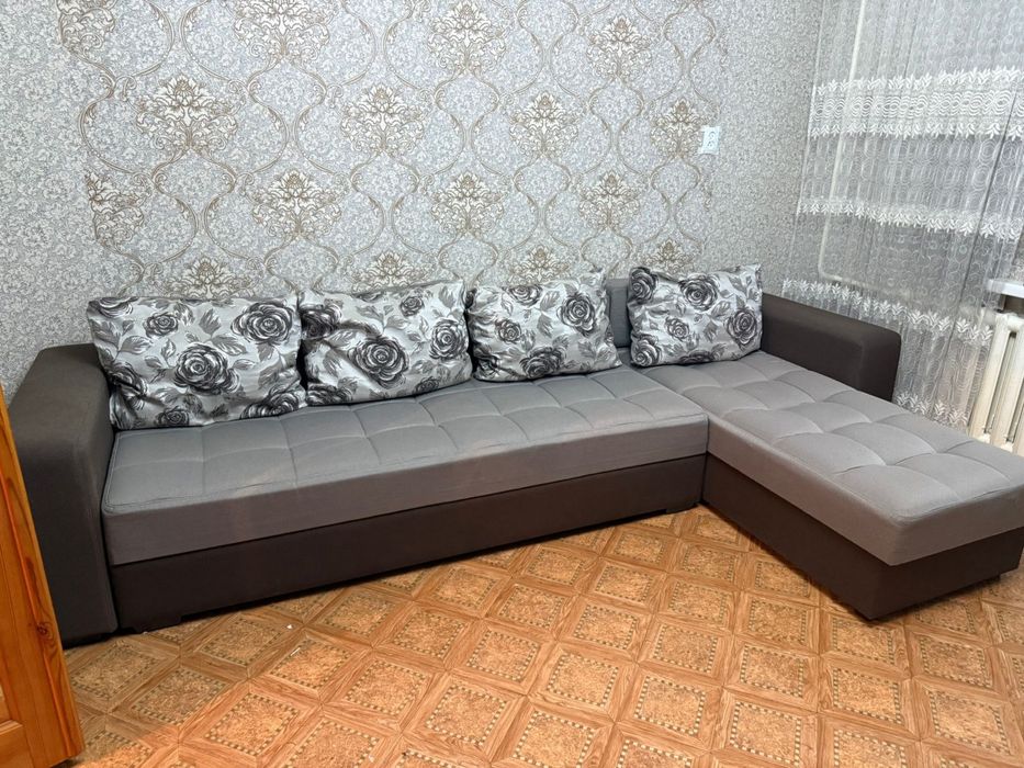 Продам диван в отличном состоянии