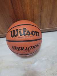 Minge de baschet Wilson Evolution 28.5 inch