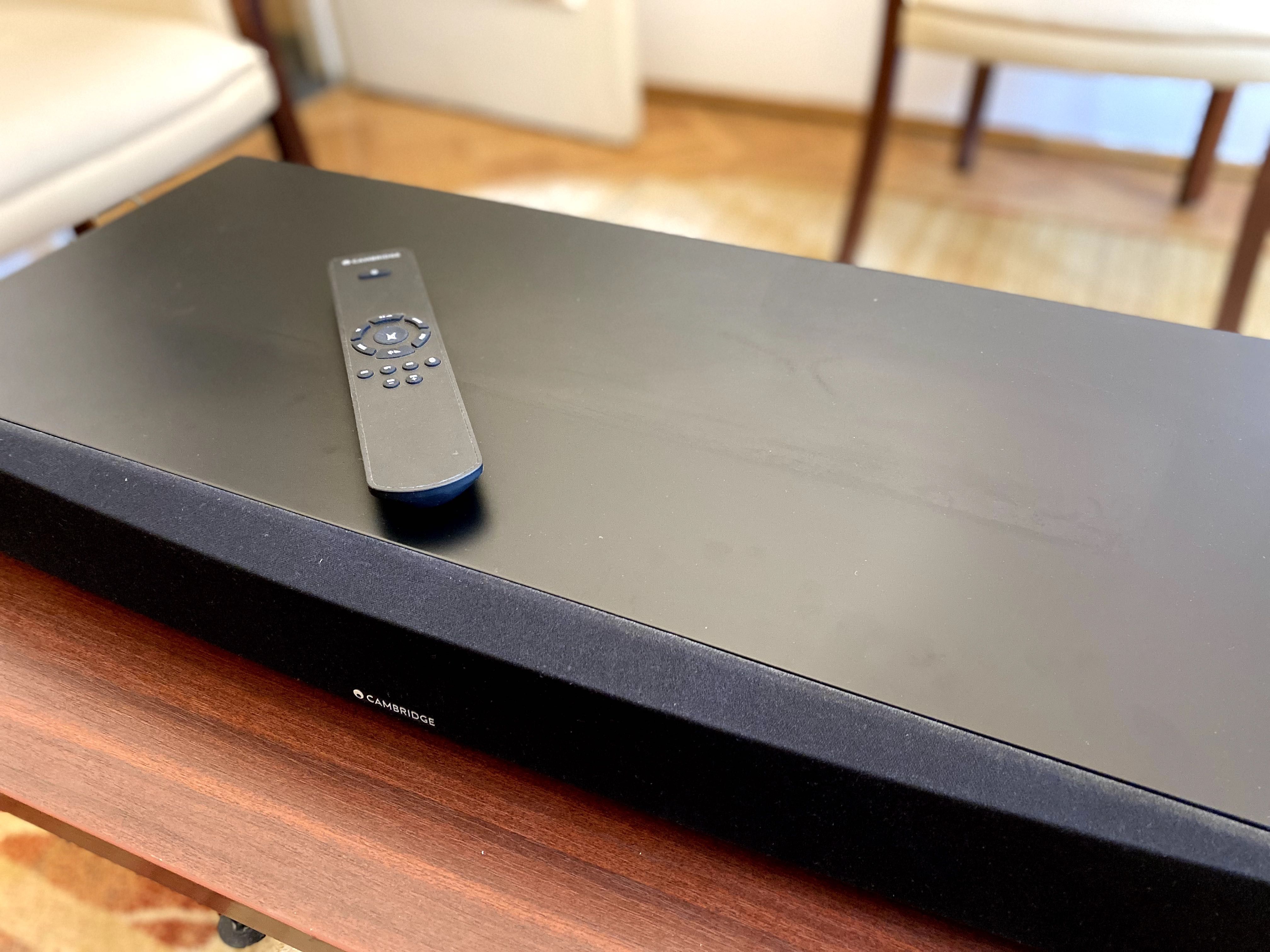 Soundbase Cambridge Audio TV5, stare impecabilă