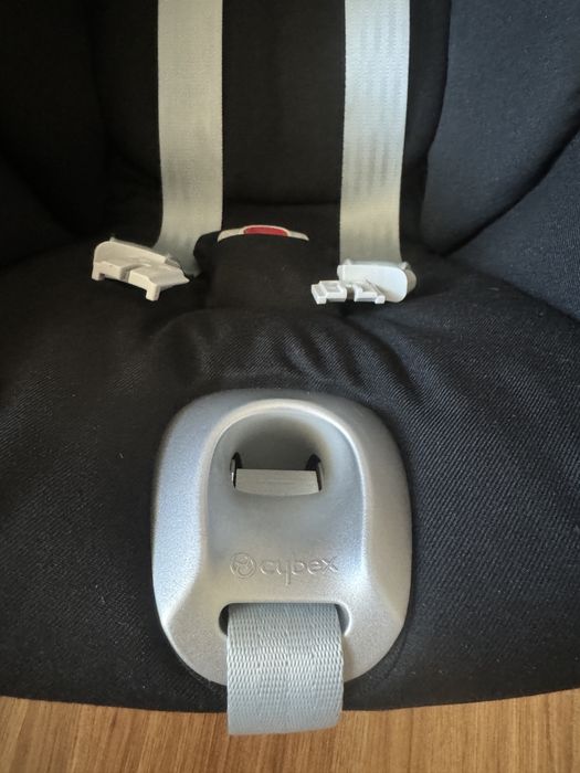 Scoică auto Cybex Cloud Z Plus - in stare excelent! 0-13 kg