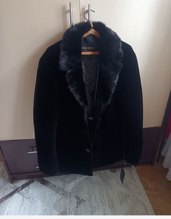 Шуба сатылады новый мужской