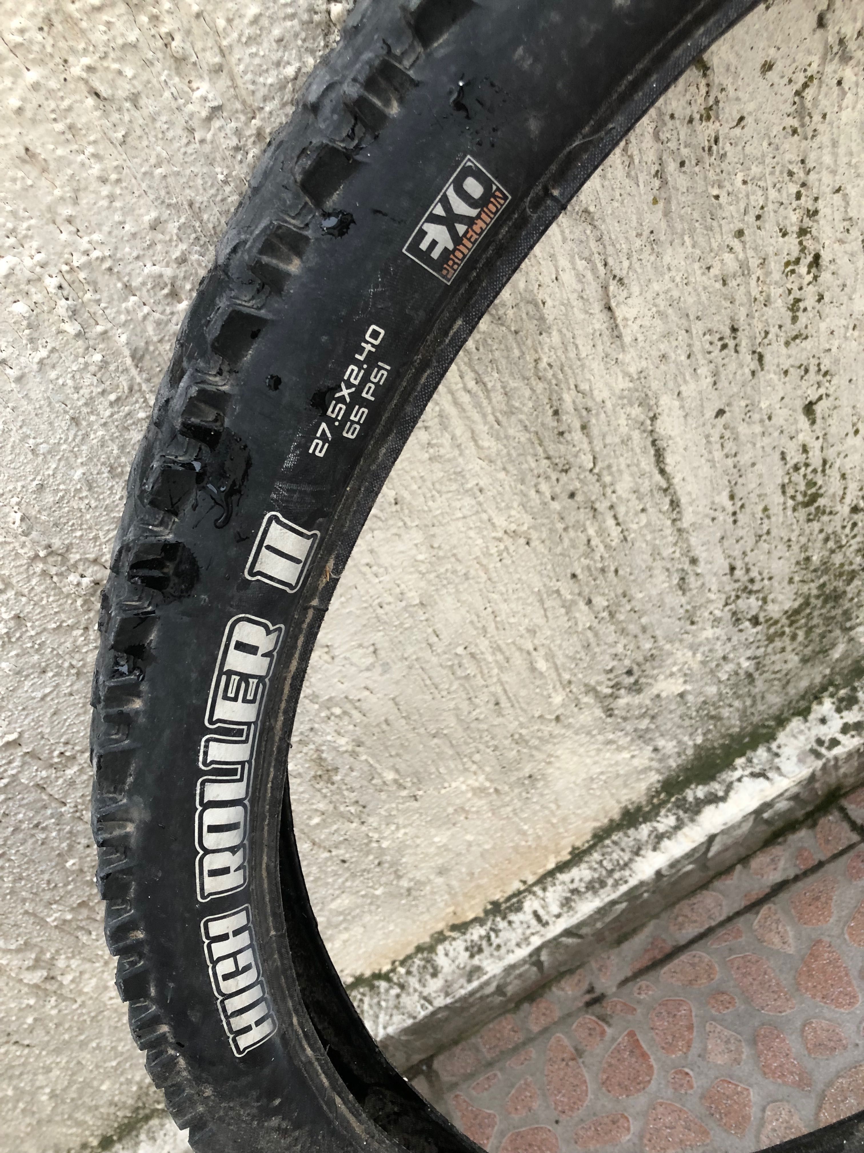 Продавам гуми Maxxis High Roller II Exo