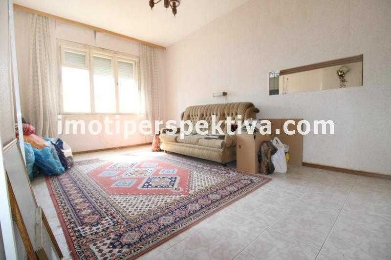 Продава се Тристаен апартамент в Пловдив, Център - 80 кв.м за 2363 €/кв.м - Снимка #3