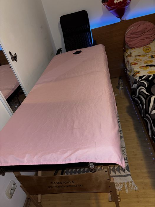 Pat pentru masaj/extensii de gene pliabila