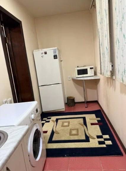 1в2/4/9 Дархан 44м2 Физкультурный Институт