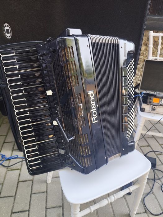 Roland fr 7x cu juzzi și wireless juzzi