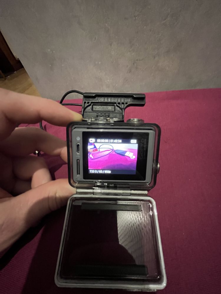 Продавам камера Go pro hero+