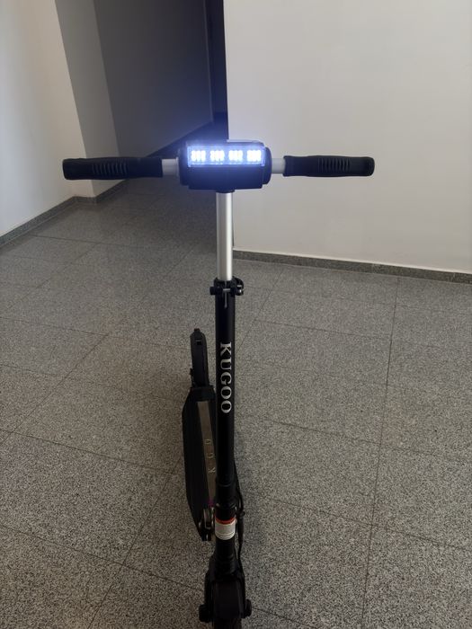 Vand trotineta Kugoo S1 foarte putin folosita