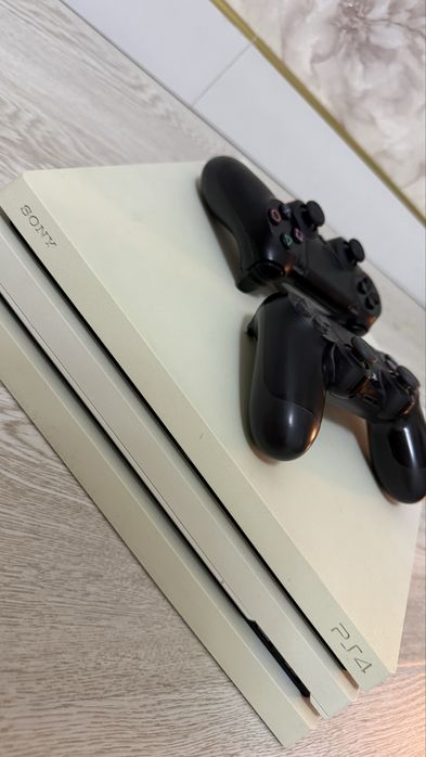 Playstation 4pro,полностью комлпект