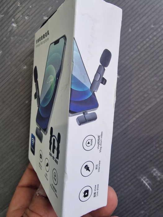 Безжичен lavalier щипка микрофон за Iphone-Ipad подкасти/лайфове