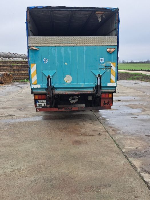 Камион- Мерцедес