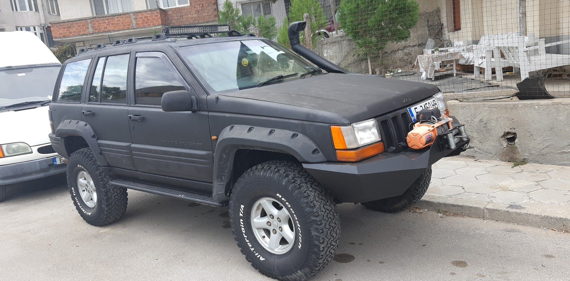 Jeep Grand Cherokee ZJ 4.0 98г на части