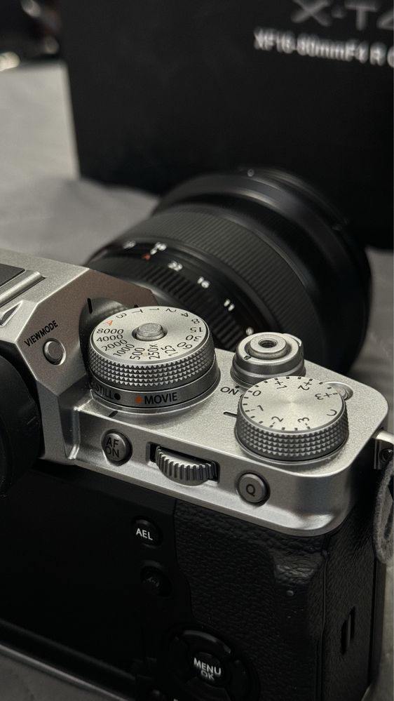 Цифровая камера фотоаппарат Fujifilm X-T4