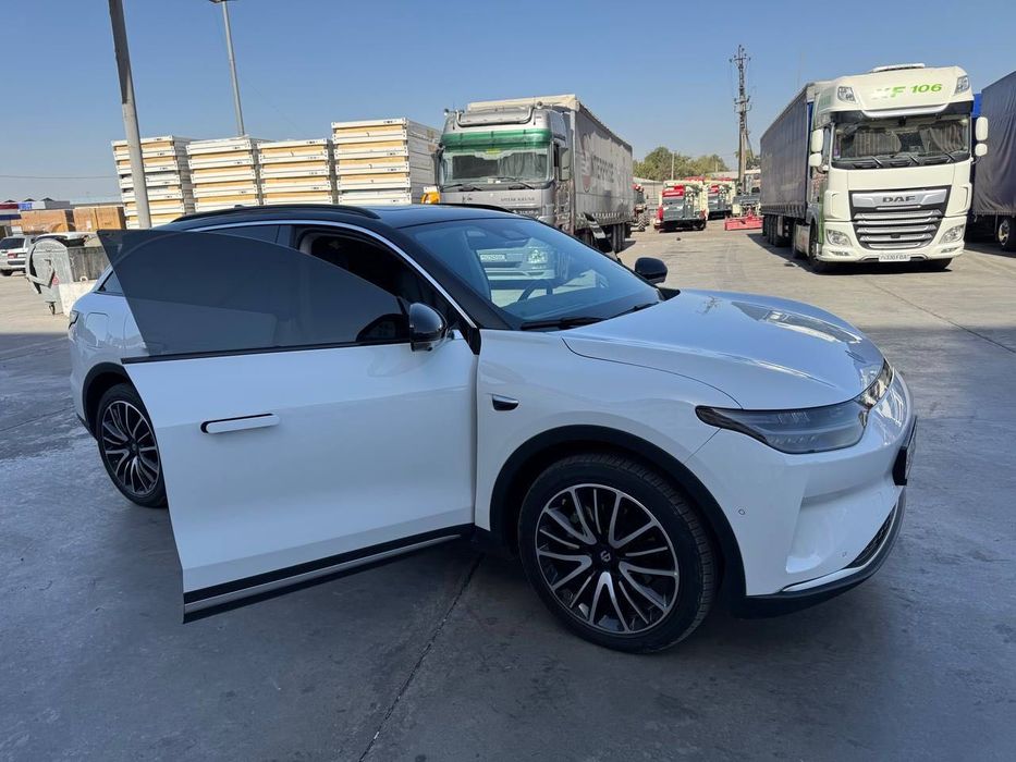 Leapmotor C11 performans EV dual motor