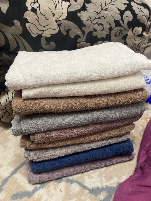 Продам полотенца в хорошем состоянии