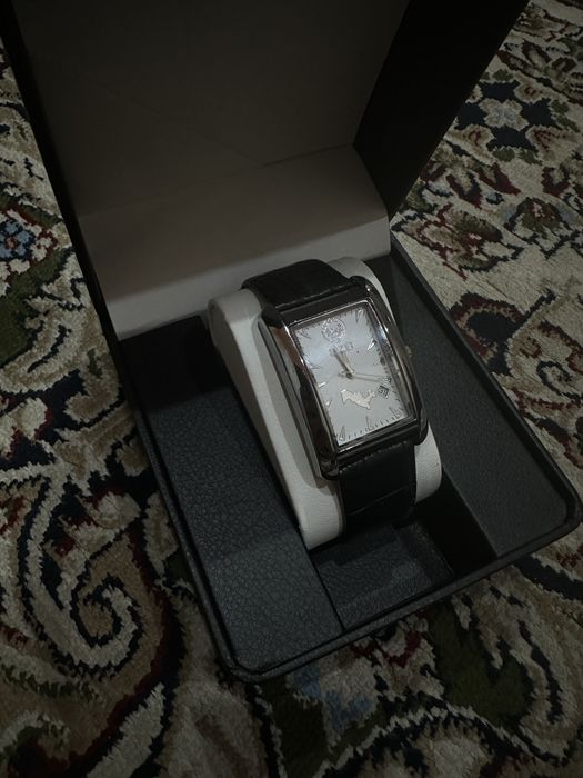 Soat || Sotiladi yengi