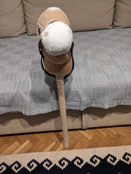 Плюшено конче на пръчка – отлично състояние