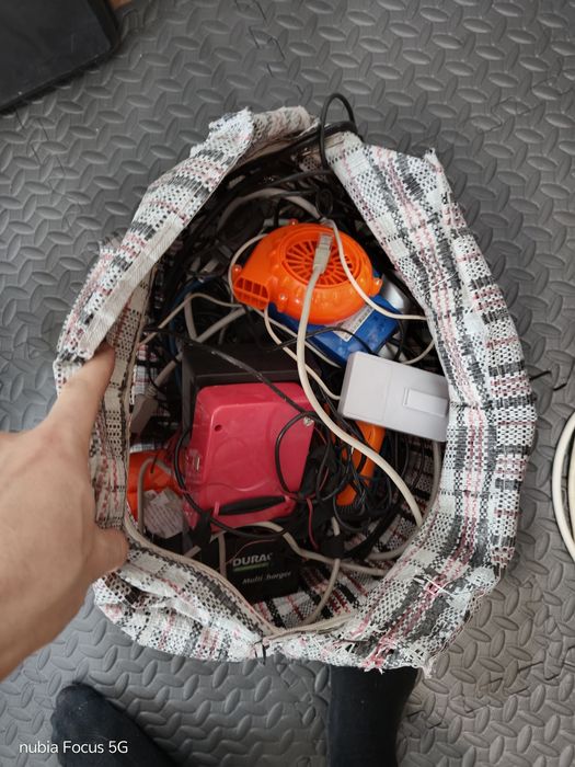 Кабеля, микрофоны, и т.д