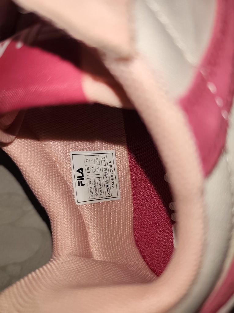 Дамски маратонки Fila 39 номер