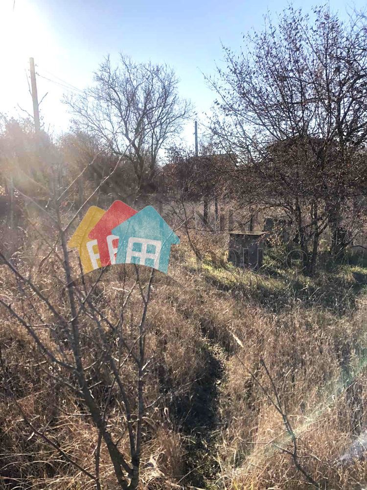 Парцел в Варна-м-т Боровец - север площ 645 цена 54000