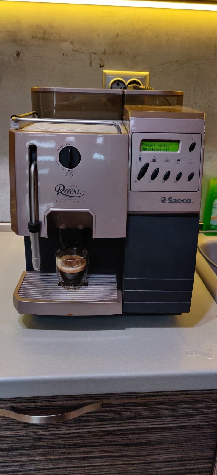 Кафе автомат Saeco Royal Digital