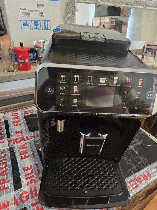 Espressor Philips seria 5500 Ep 5541.50 negru